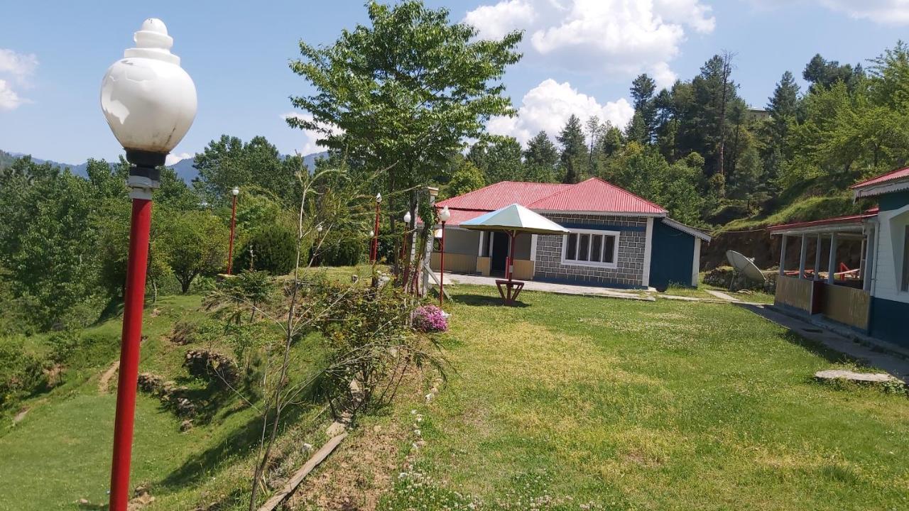 Highland Resort And Farmhouse Chikar Azad Kashmir Timarkot Exterior foto